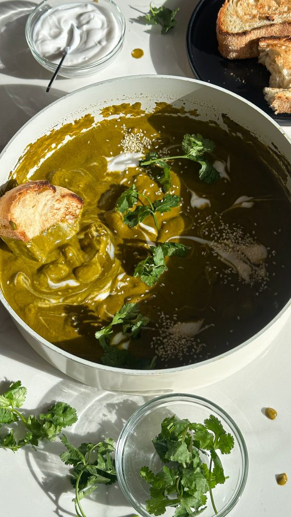 Spinach, Coconut and Bean Curry