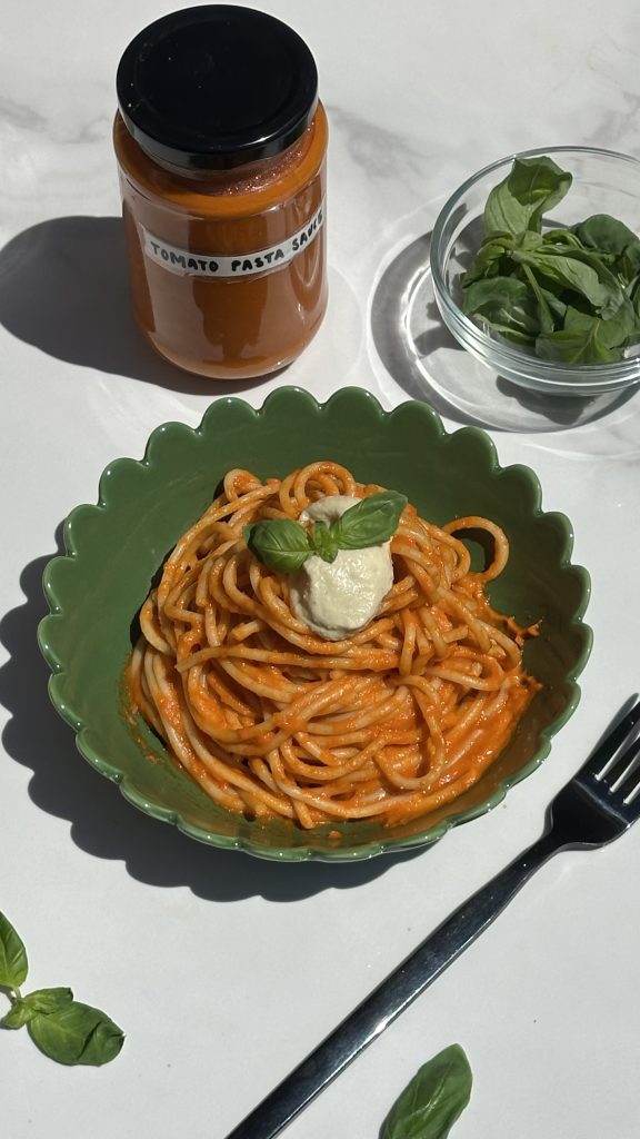 5 Ingredient Tomato Pasta Sauce