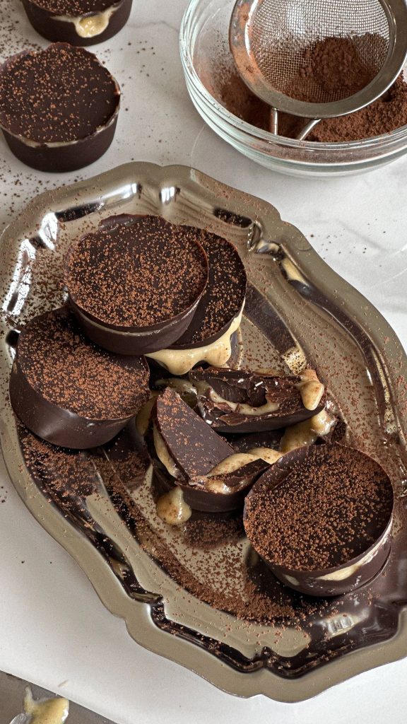 5 Ingredient Bounty Chocolate Cups